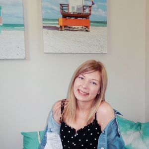 Meet your Posher, Ell